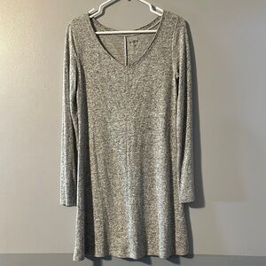 SO Gray Long Sleeve Dress Size Small